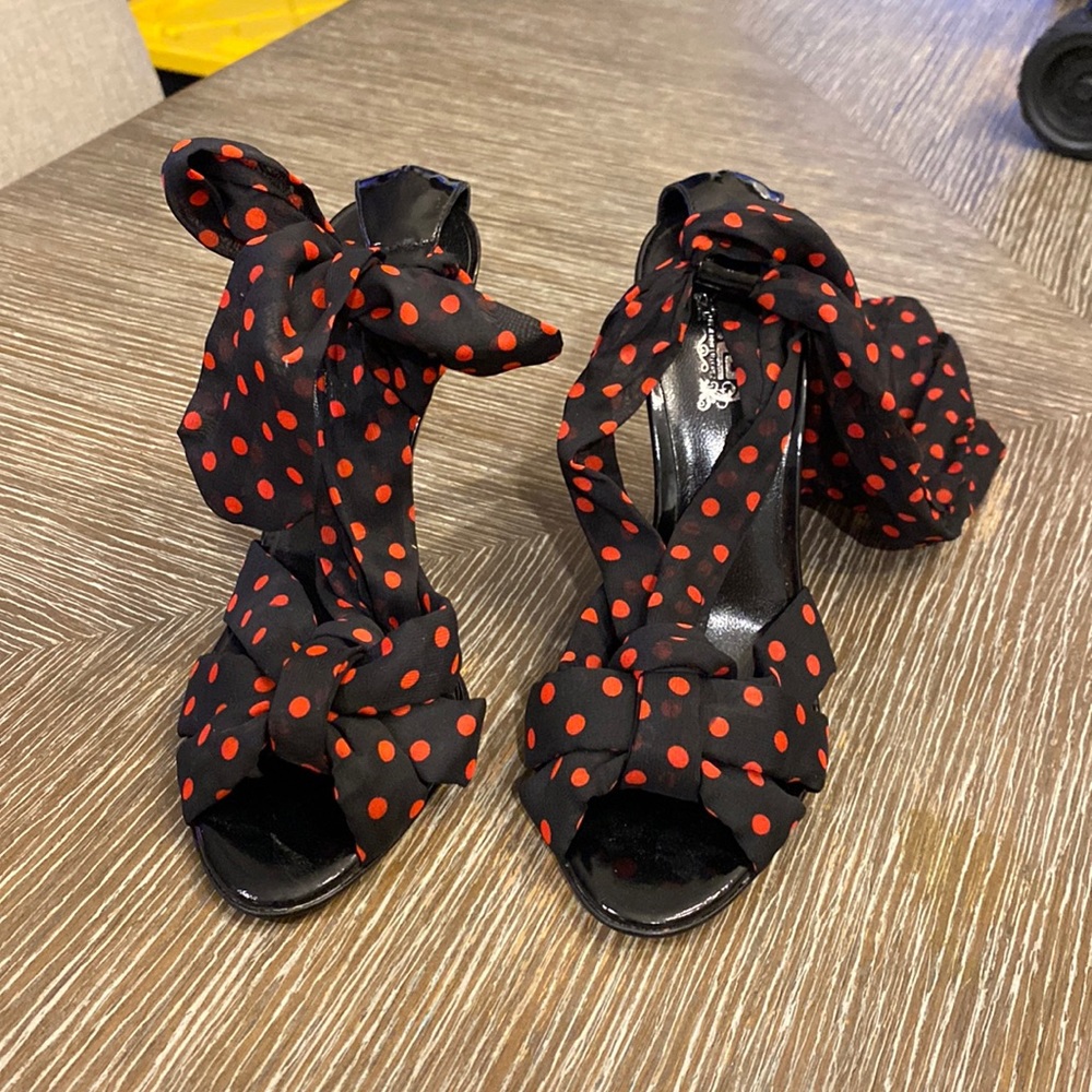 JLO Brand New Heels Size 6M